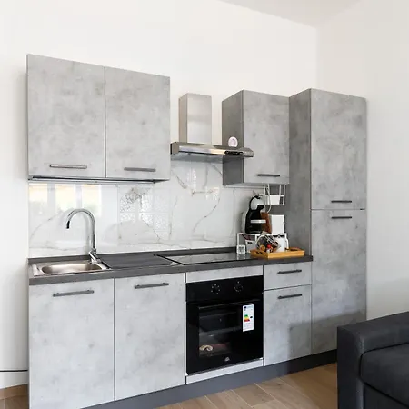 La Dimora Degli Asinelli Apartment *